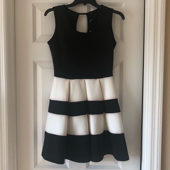Love Culture Dresses & Skirts - Black and White Dress